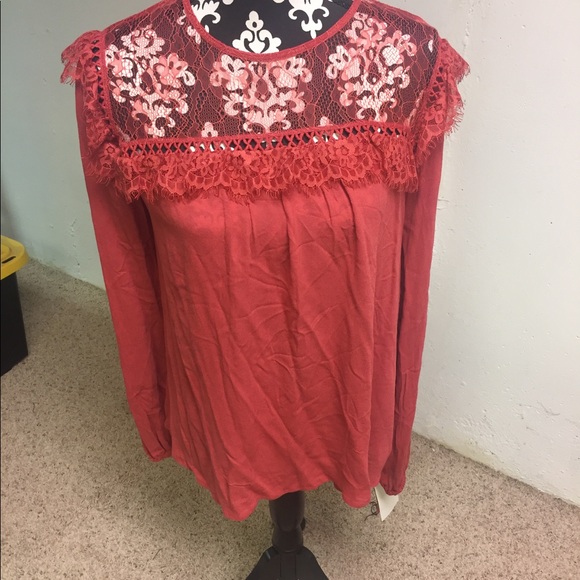 NWT: XHILARATION lace blouse - Picture 1 of 4